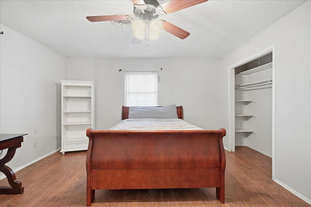 Photo 16 — 4322 55th Street, Lubbock, TX 79413