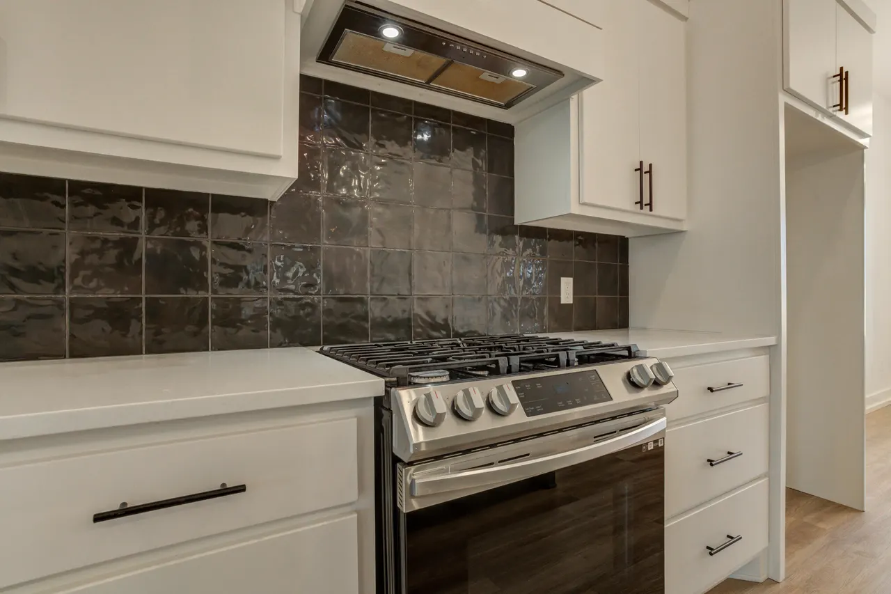 Photo 19 — 1011 N Grover Avenue, Lubbock, TX 79416