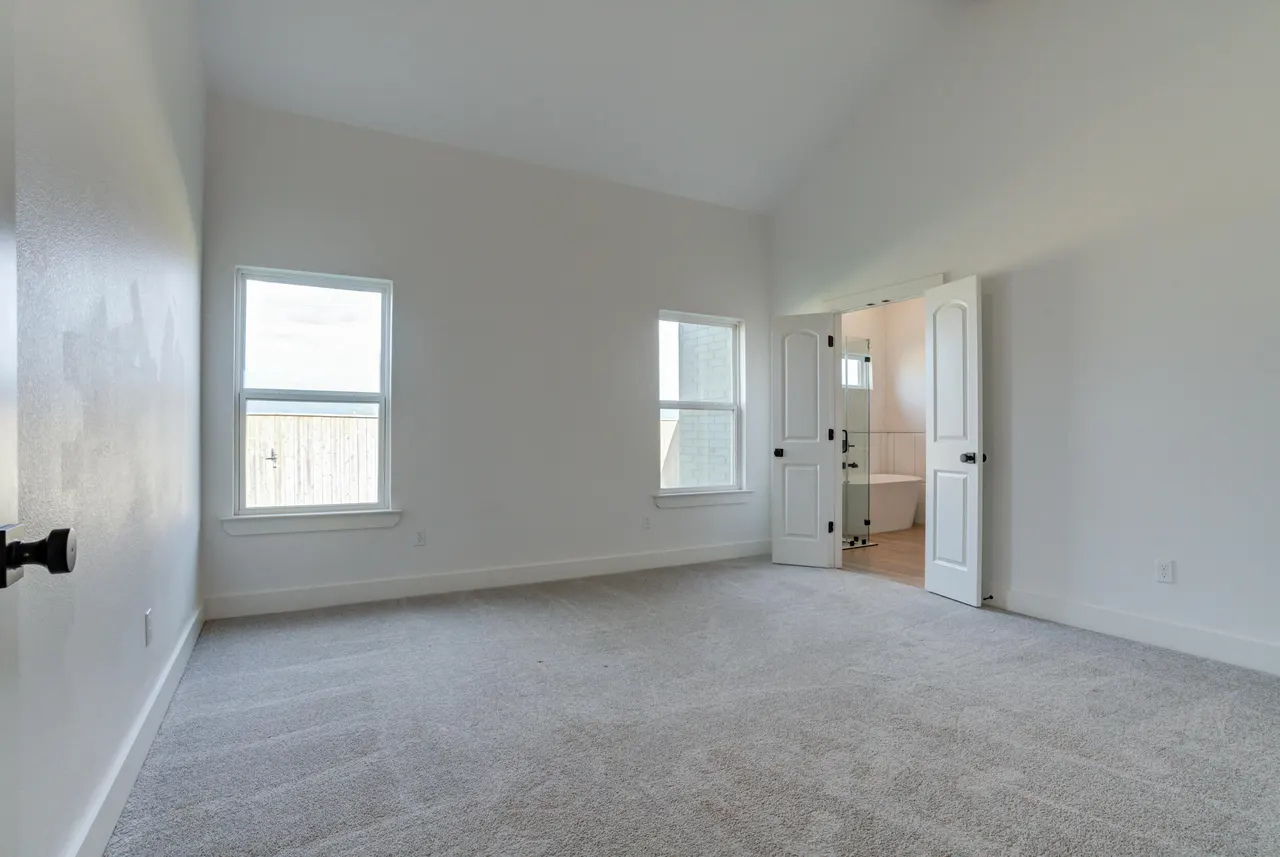 Photo 22 — 1011 N Grover Avenue, Lubbock, TX 79416