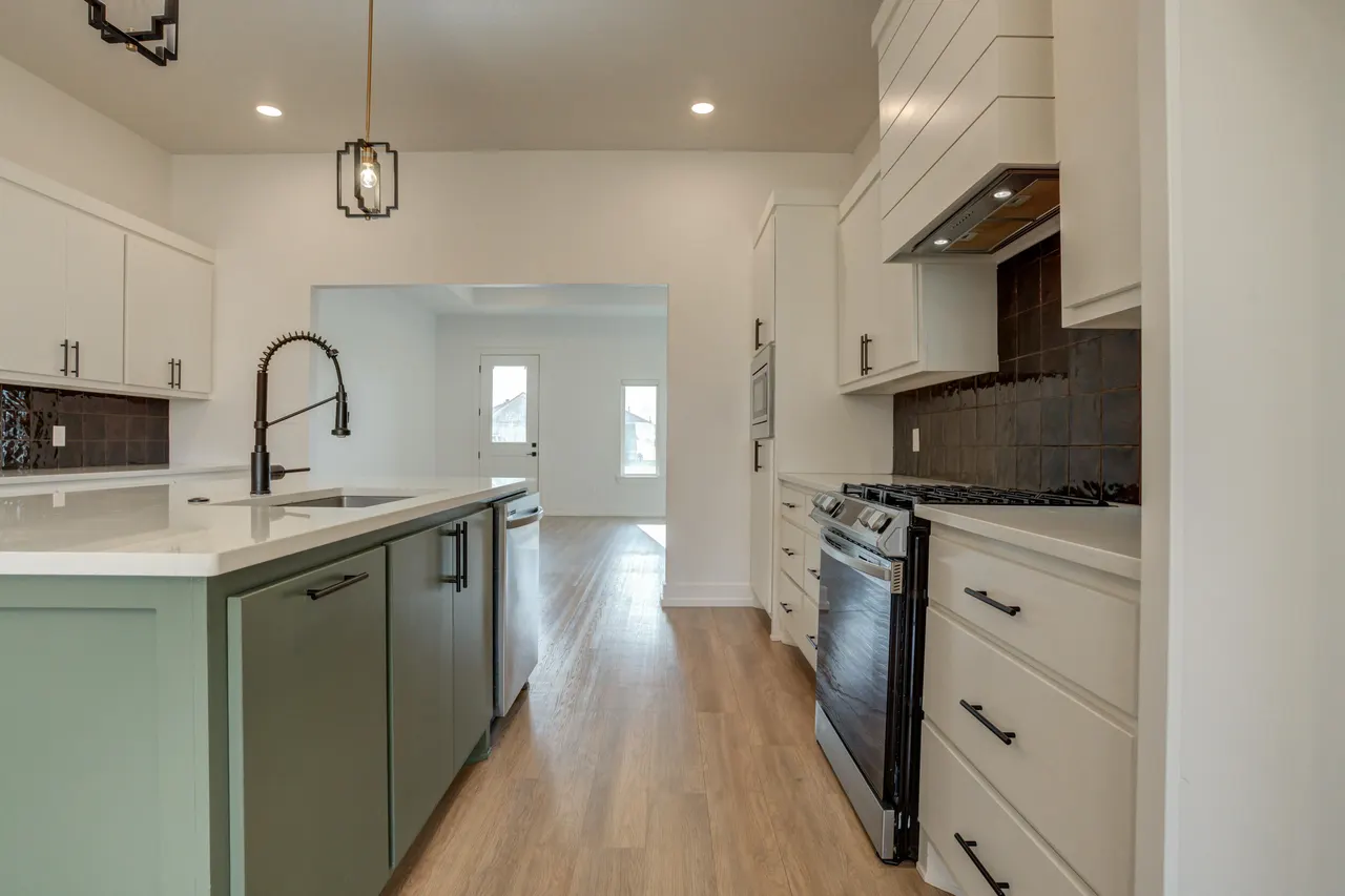 Photo 18 — 1011 N Grover Avenue, Lubbock, TX 79416