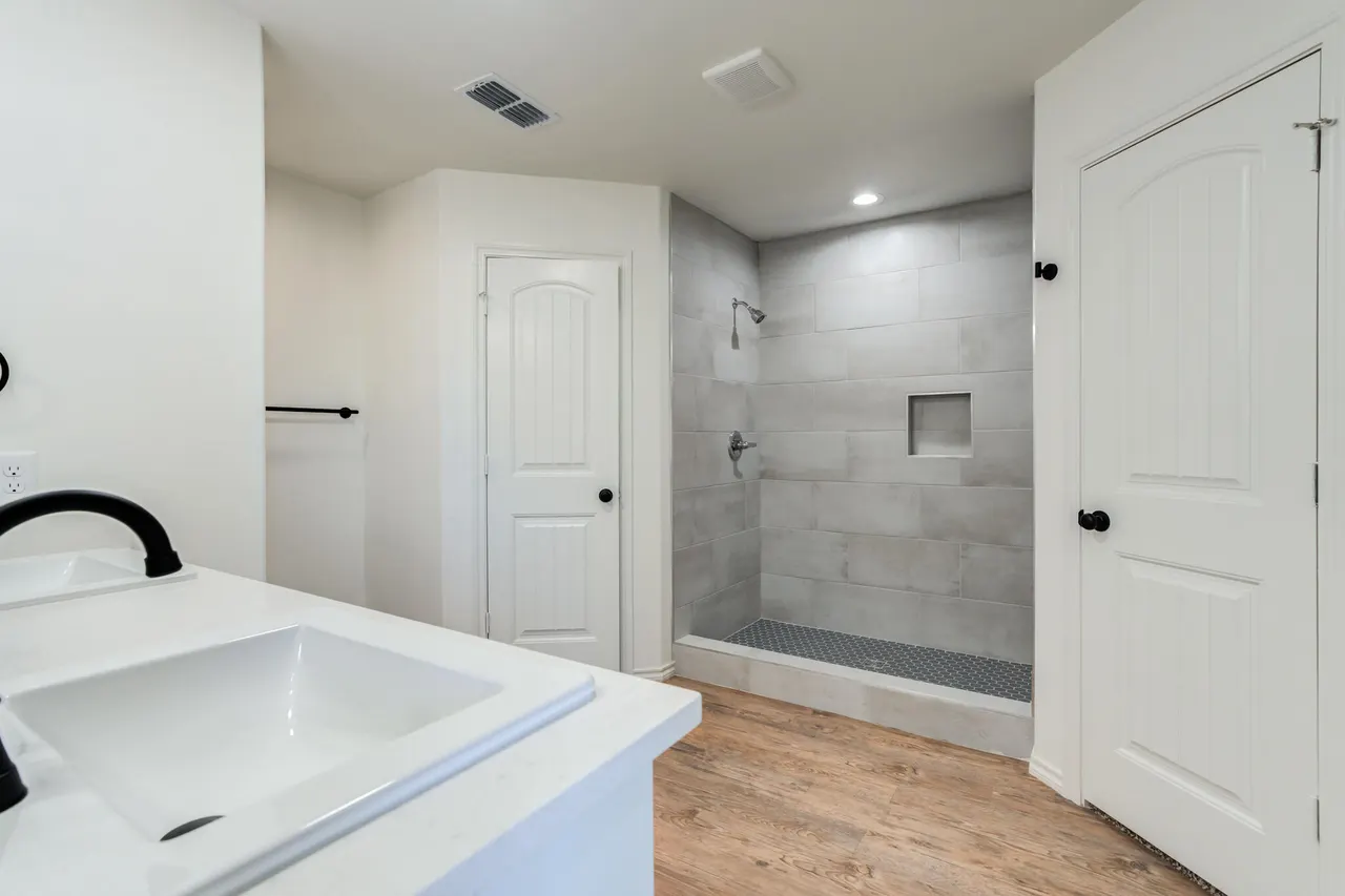 Photo 25 — 901 E Fordham Street, Lubbock, TX 79403