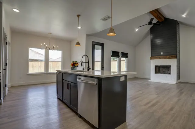 Photo 8 — 802 N 2nd Street, Wolfforth, TX 79382