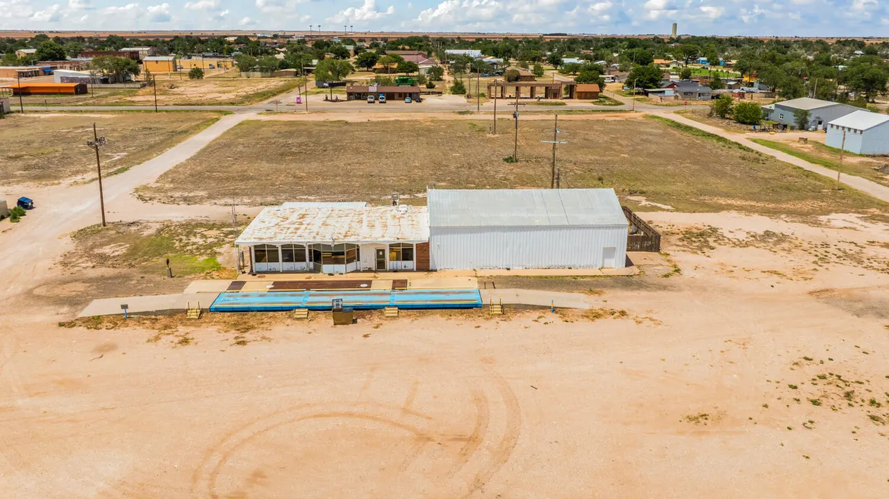 Photo 2 — 6464 U.S. 84, Anton, TX 79313