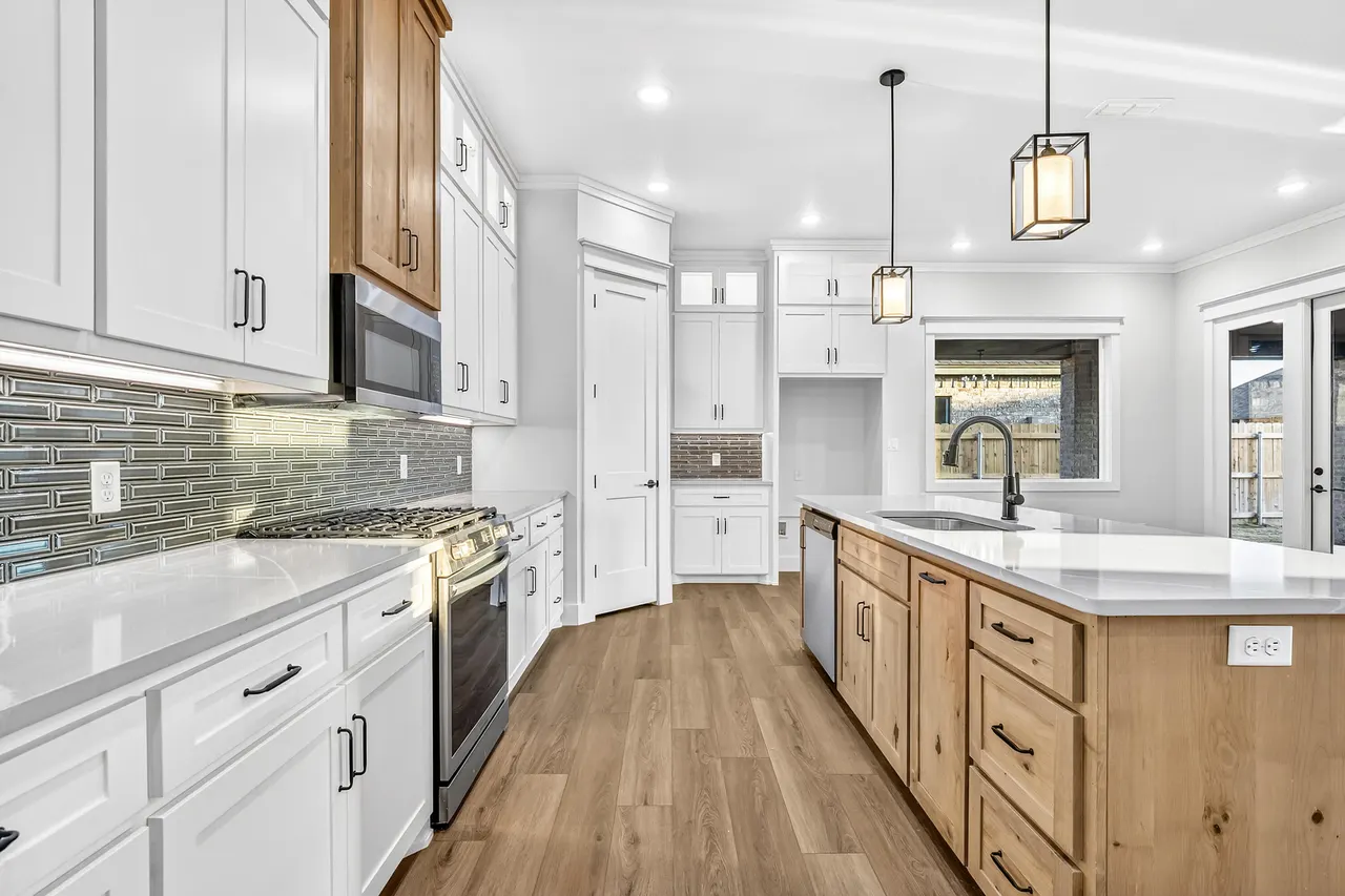 Photo 11 — 14402 Kenosha Avenue, Lubbock, TX 79423