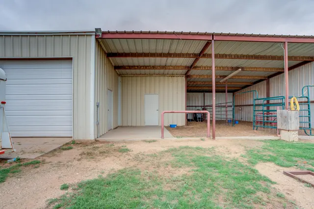 Photo 8 — 16410 County Road 2040, Lubbock, TX 79423