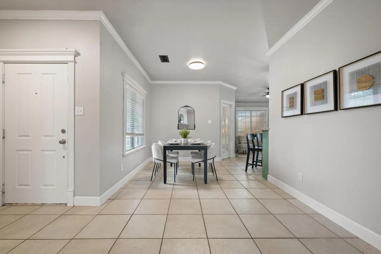 Photo 9 — 8202 Clinton Avenue, Lubbock, TX 79424