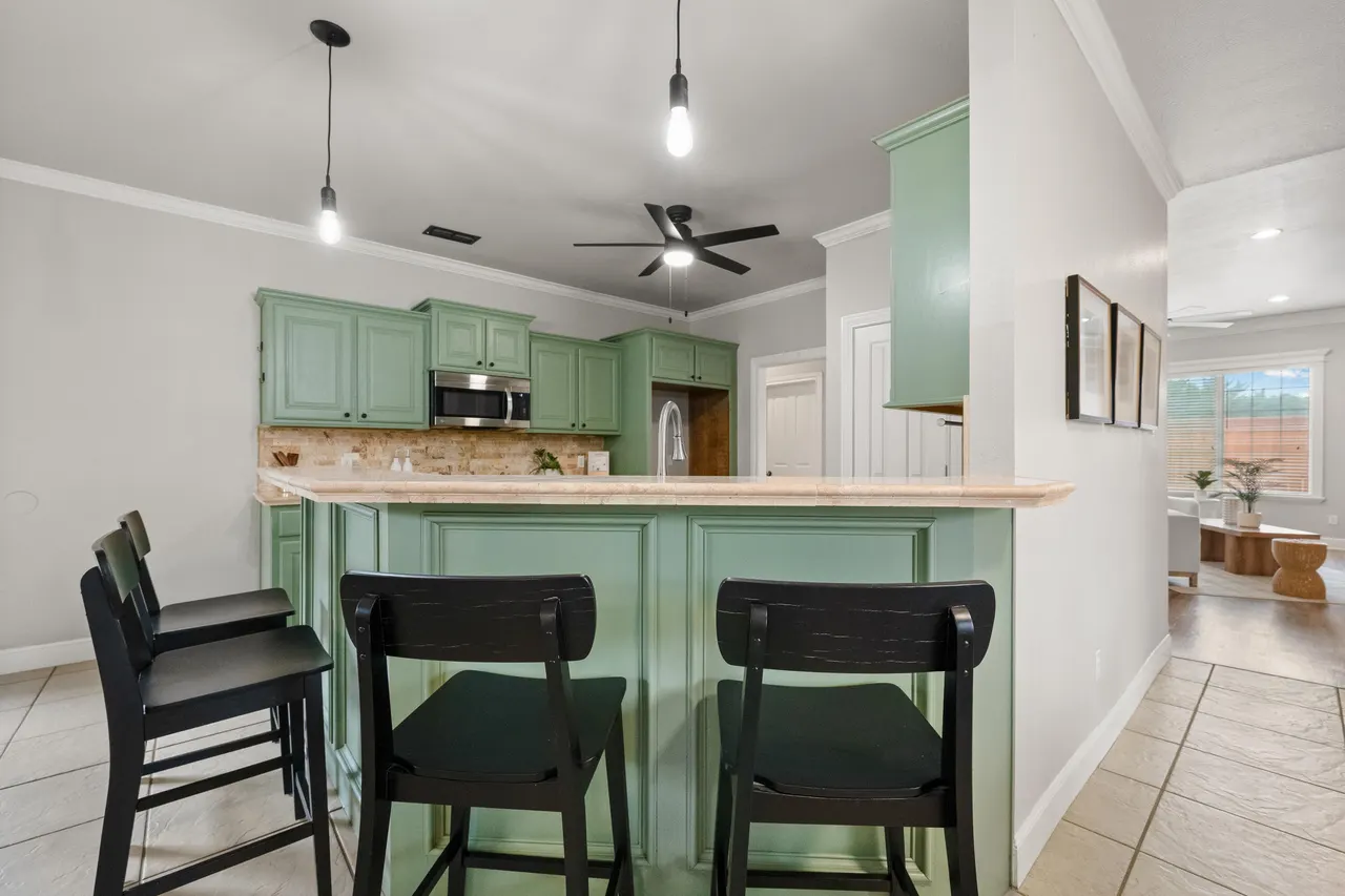 Photo 13 — 8202 Clinton Avenue, Lubbock, TX 79424