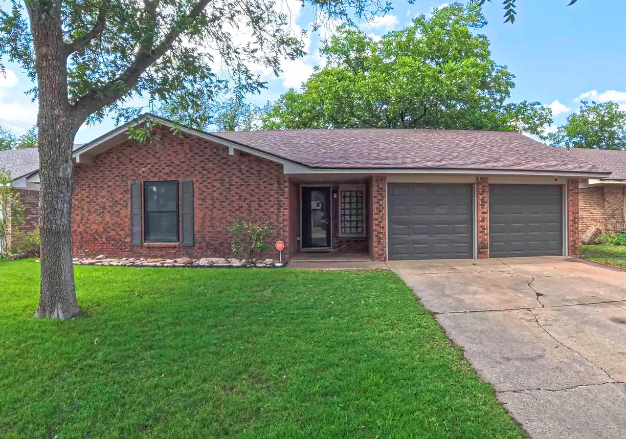 Front exterior — 5733 37th Street, Lubbock, TX 79407