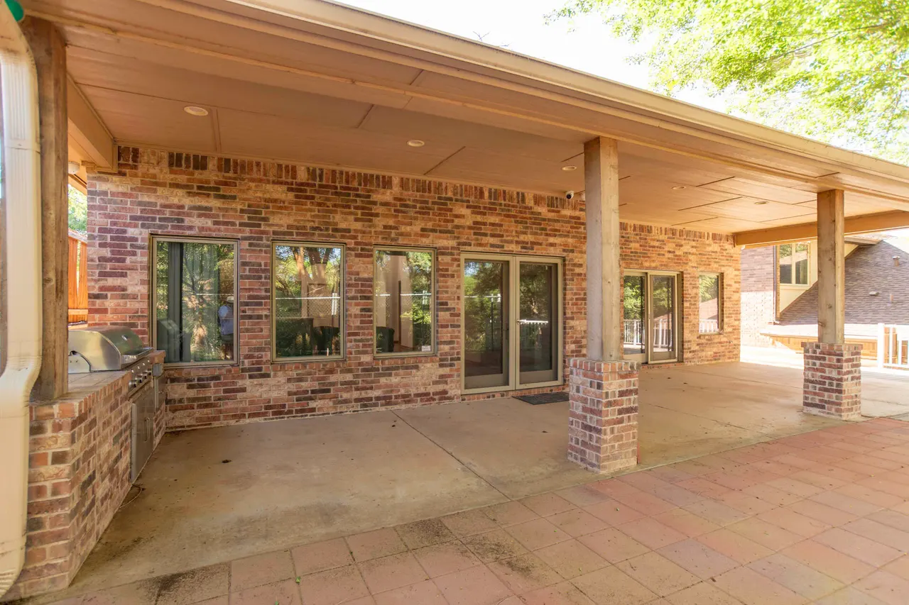 Photo 4 — 33 W Lakeshore Drive, Ransom Canyon, TX 79366