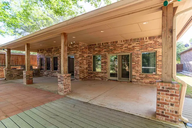 Photo 6 — 33 W Lakeshore Drive, Ransom Canyon, TX 79366
