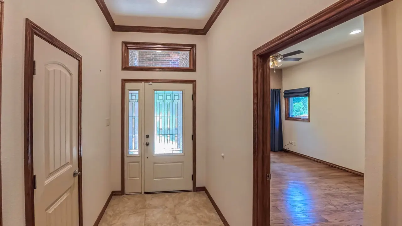 Photo 11 — 33 W Lakeshore Drive, Ransom Canyon, TX 79366