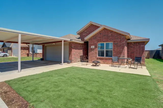 Photo 2 — 1807 E Grinnell Street, Lubbock, TX 79403