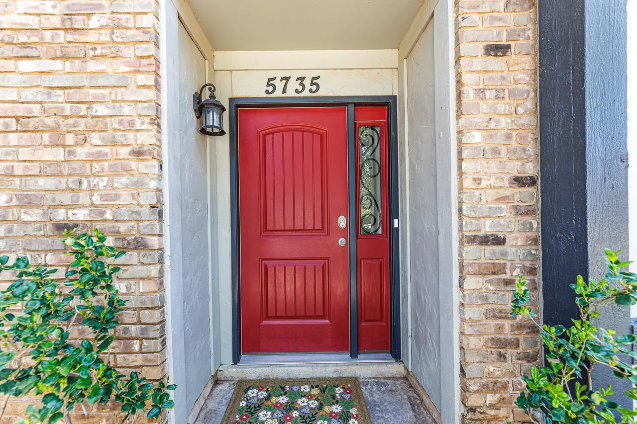 Photo 2 — 5735 38th Street, Lubbock, TX 79407