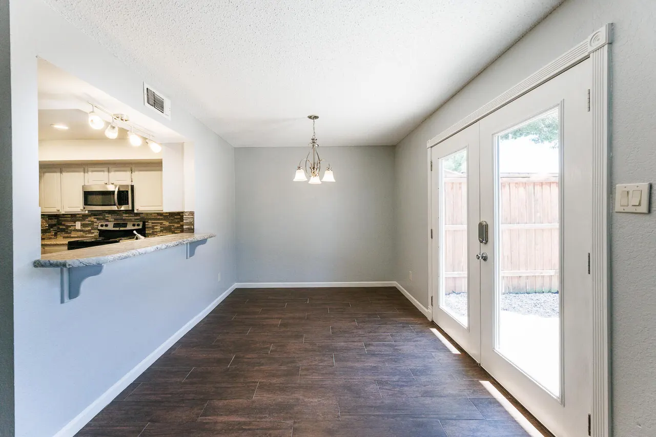 Photo 12 — 5735 38th Street, Lubbock, TX 79407
