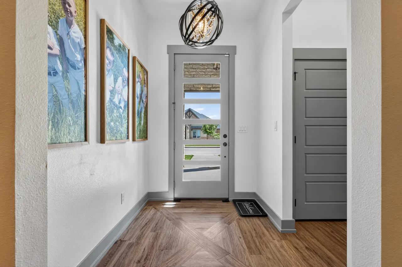 Photo 4 — 3708 118th Street, Lubbock, TX 79423