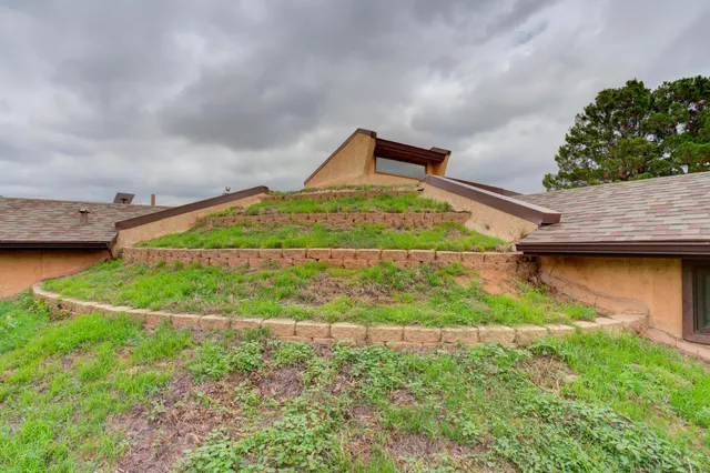 Photo 7 — 707 W 8th Street, Idalou, TX 79329