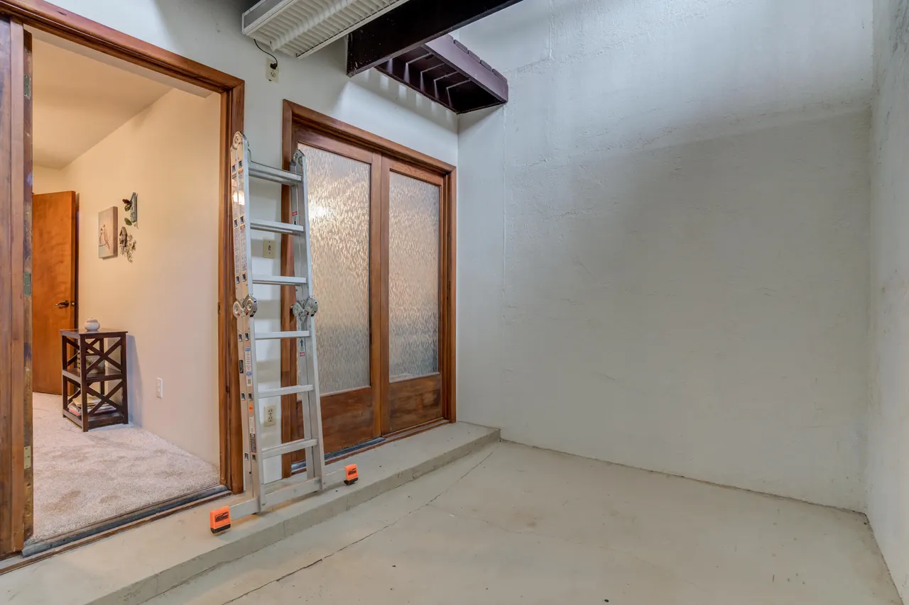Photo 55 — 707 W 8th Street, Idalou, TX 79329