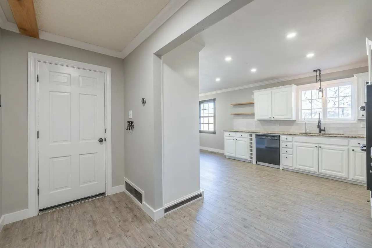 Photo 8 — 5514 76th Street, Lubbock, TX 79424