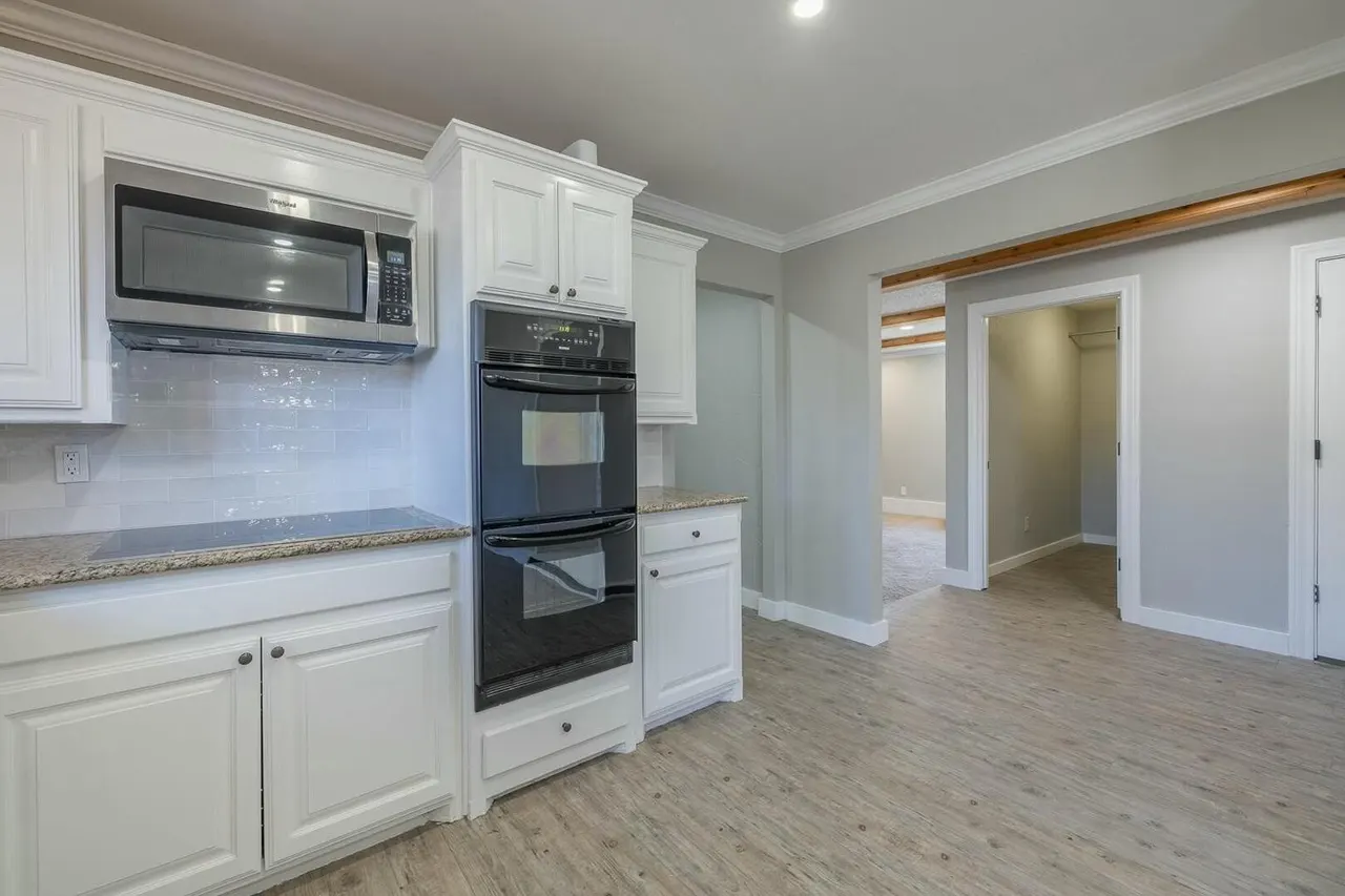 Photo 12 — 5514 76th Street, Lubbock, TX 79424