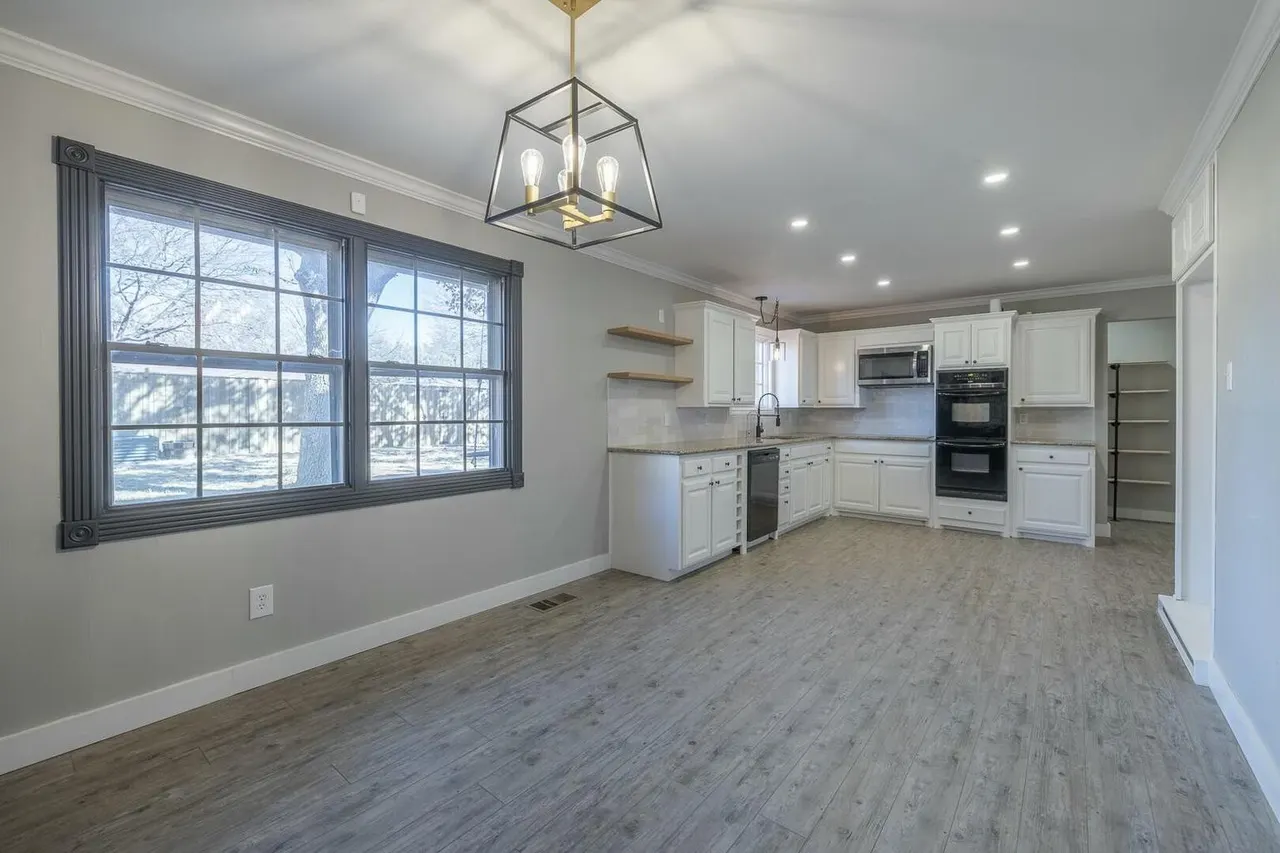 Photo 15 — 5514 76th Street, Lubbock, TX 79424
