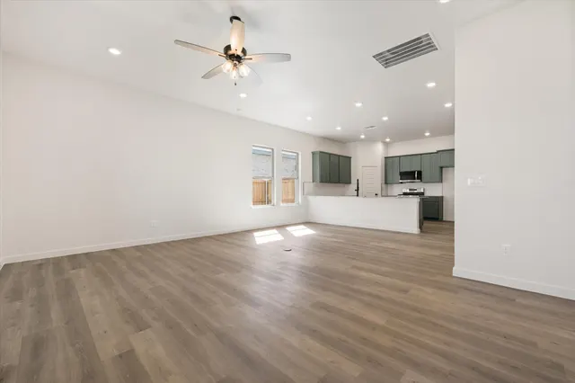 Photo 7 — 7003 53rd Street, Lubbock, TX 79407