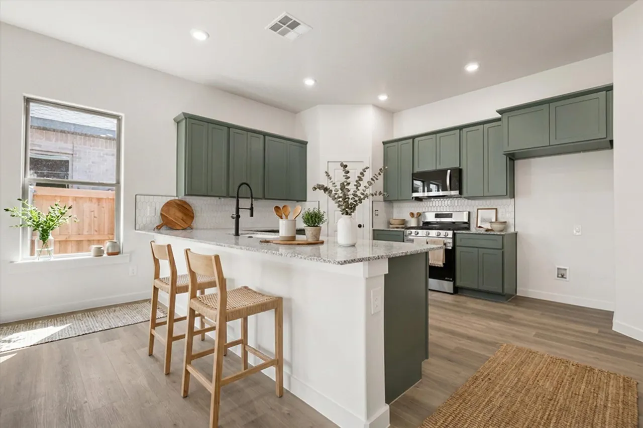 Photo 10 — 7003 53rd Street, Lubbock, TX 79407