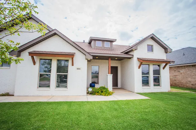 Photo 3 — 9801 Virginia Avenue, Lubbock, TX 79424