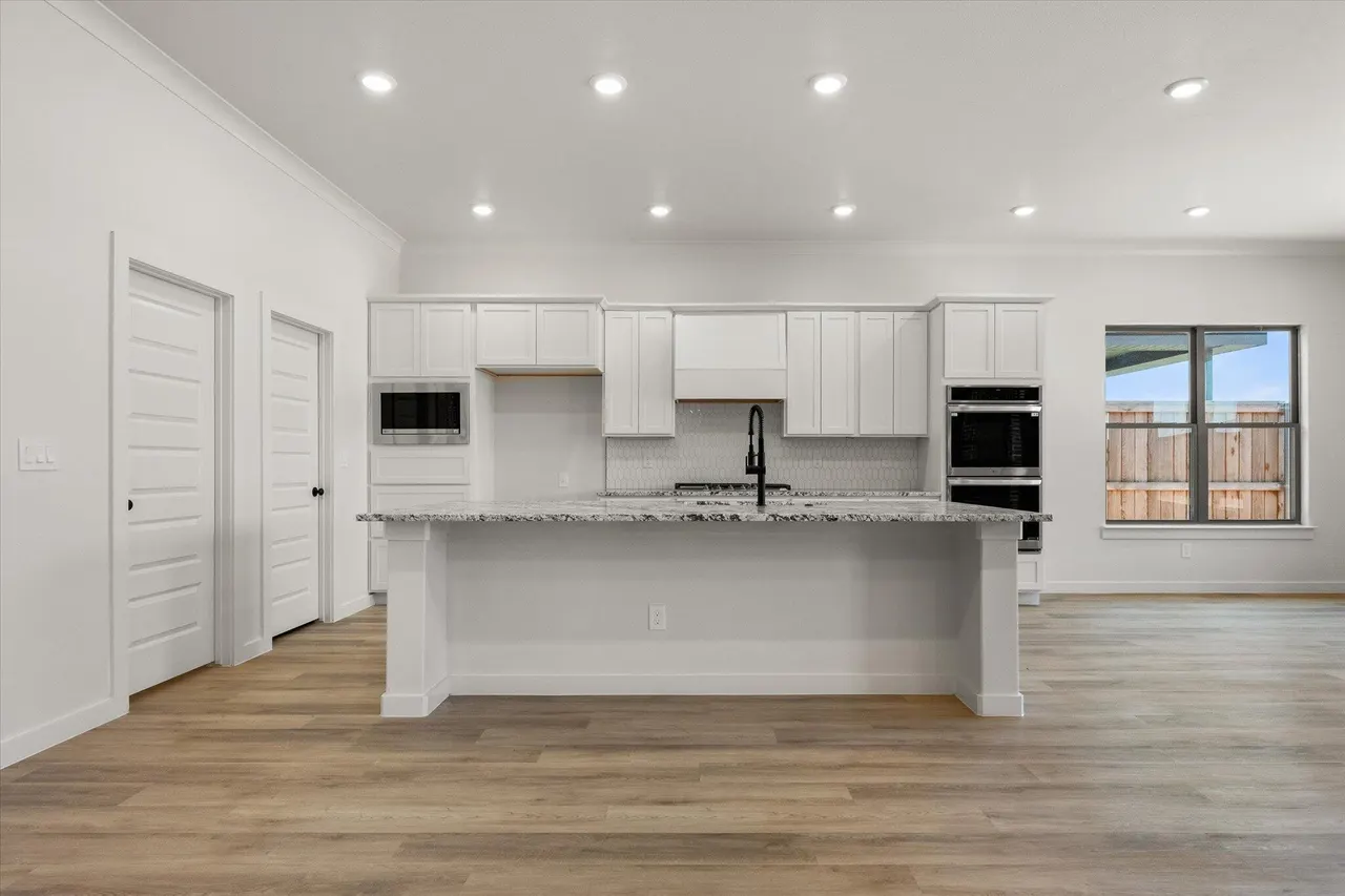 Photo 12 — 2911 Ranch Avenue, Wolfforth, TX 79382
