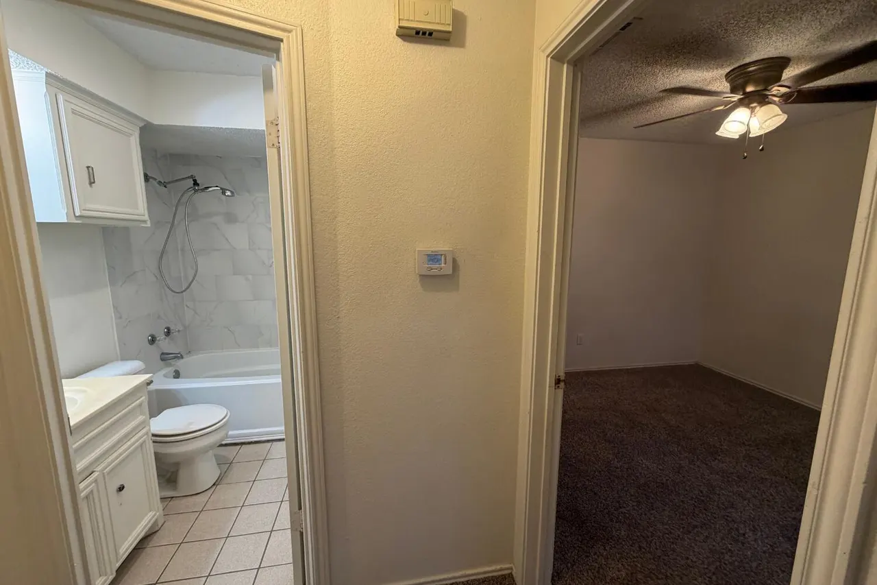 Photo 17 — 3417 & 3419  Hyden, Lubbock, TX 79407