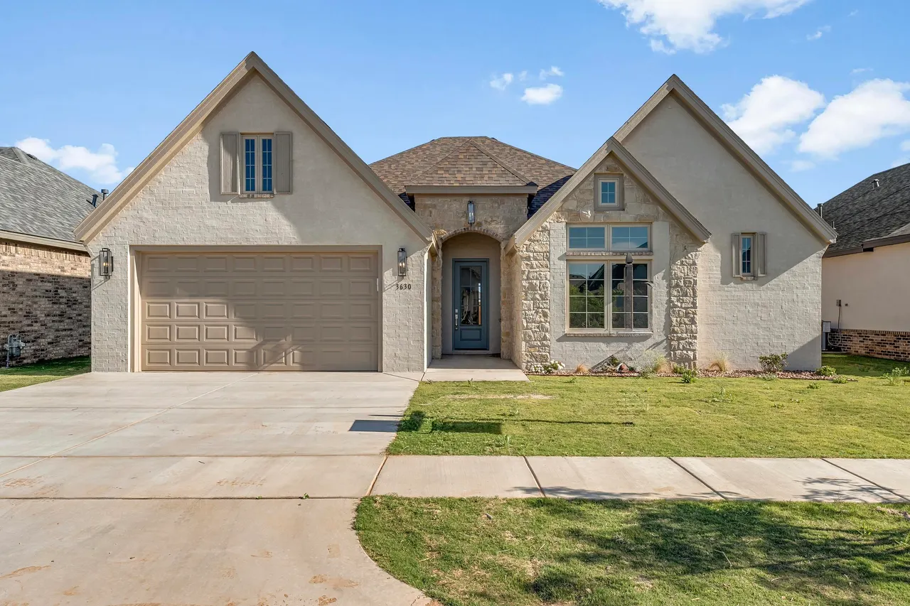 Photo 2 — 3630 119th Street, Lubbock, TX 79423