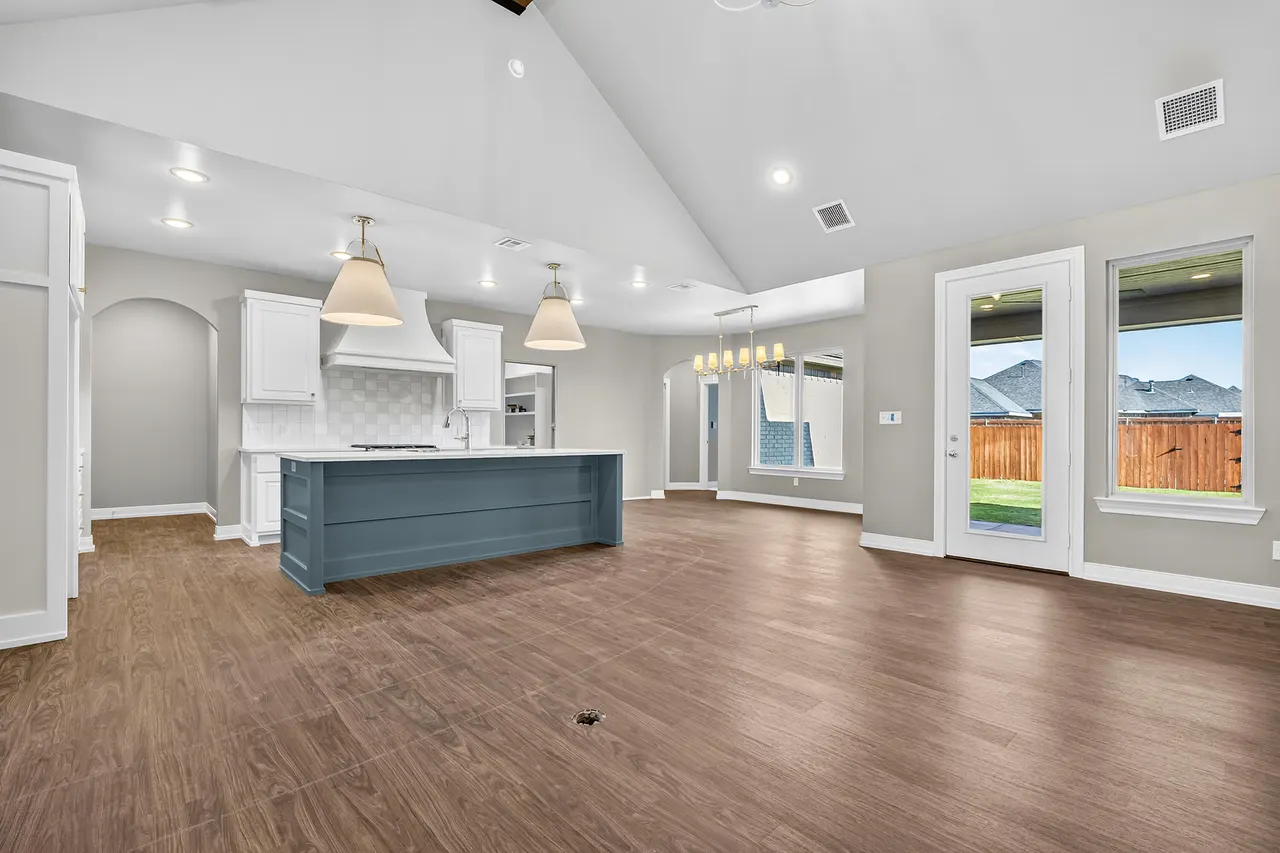 Photo 11 — 3630 119th Street, Lubbock, TX 79423