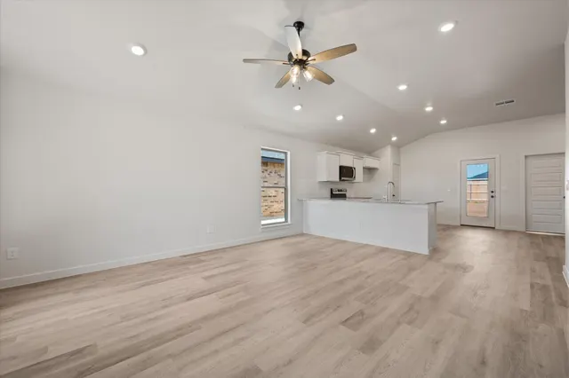 Photo 6 — 2003 Durham Avenue, Wolfforth, TX 79382