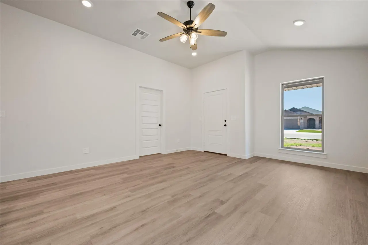 Photo 8 — 2003 Durham Avenue, Wolfforth, TX 79382