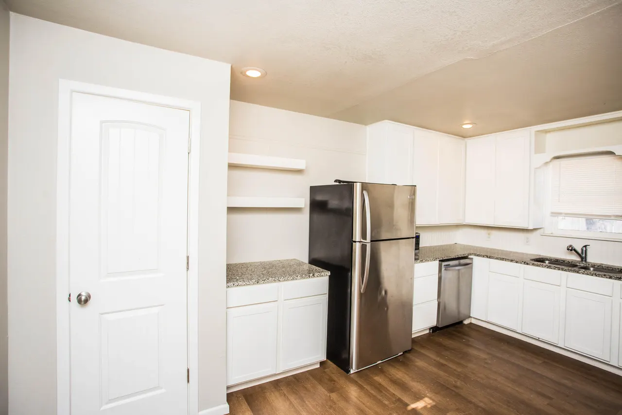 Photo 8 — 3803 35th Street, Lubbock, TX 79413