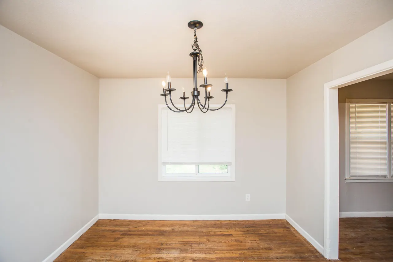 Photo 9 — 3803 35th Street, Lubbock, TX 79413