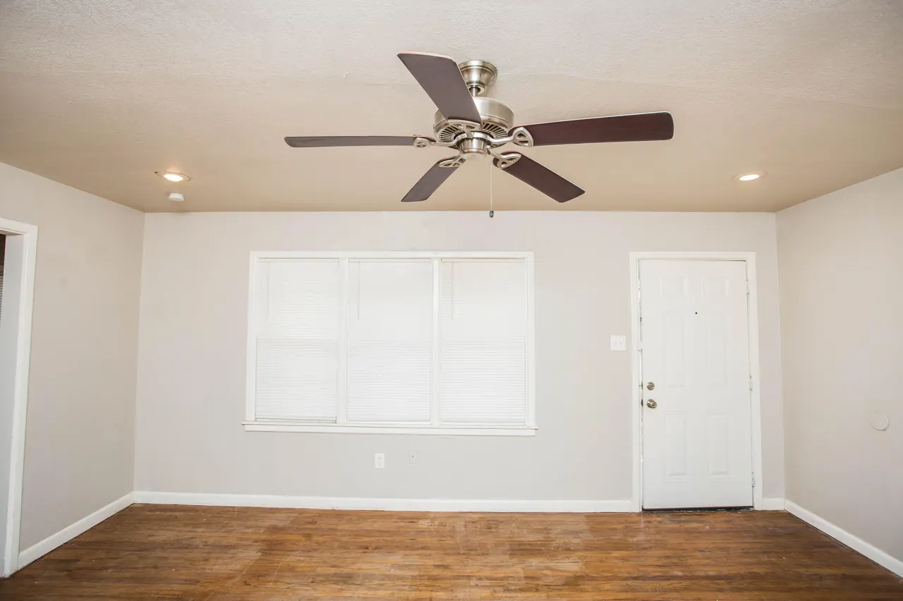 Photo 14 — 3803 35th Street, Lubbock, TX 79413