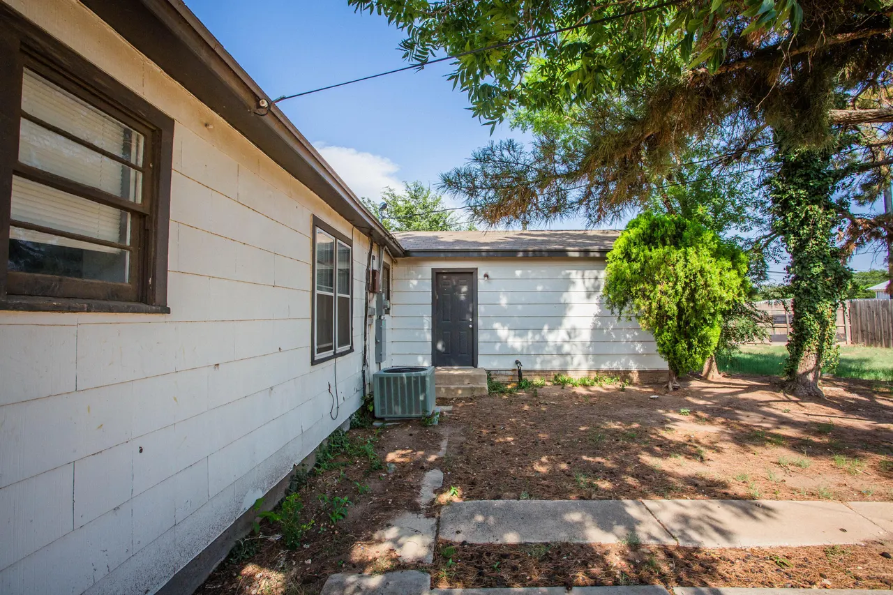 Photo 37 — 3803 35th Street, Lubbock, TX 79413