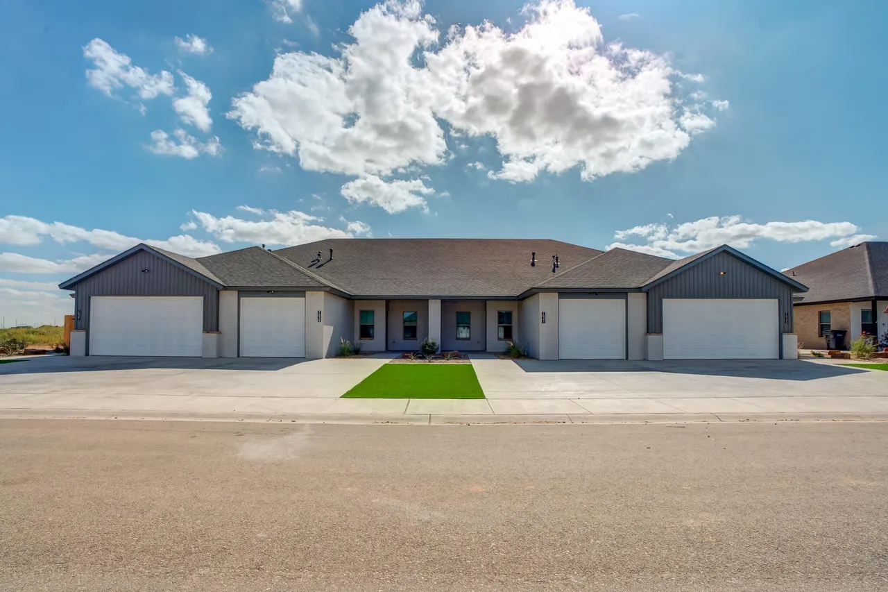 Photo 3 — 1145 N 7th Street, Wolfforth, TX 79382