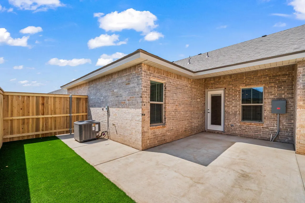 Photo 11 — 1139 N 7th Street, Wolfforth, TX 79382