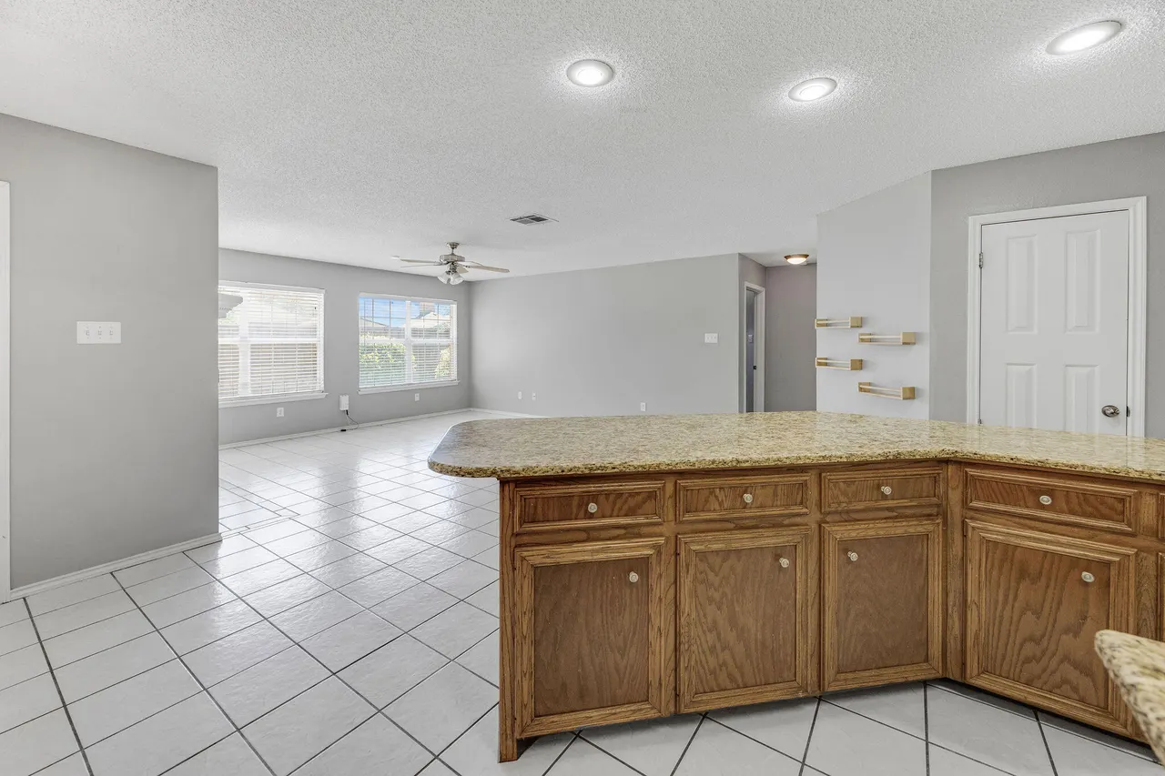 Photo 18 — 5811 90th Street, Lubbock, TX 79424