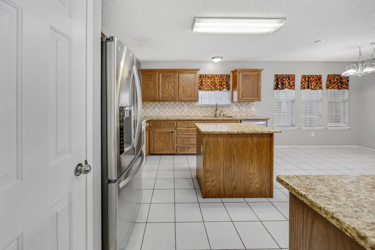 Photo 15 — 5811 90th Street, Lubbock, TX 79424