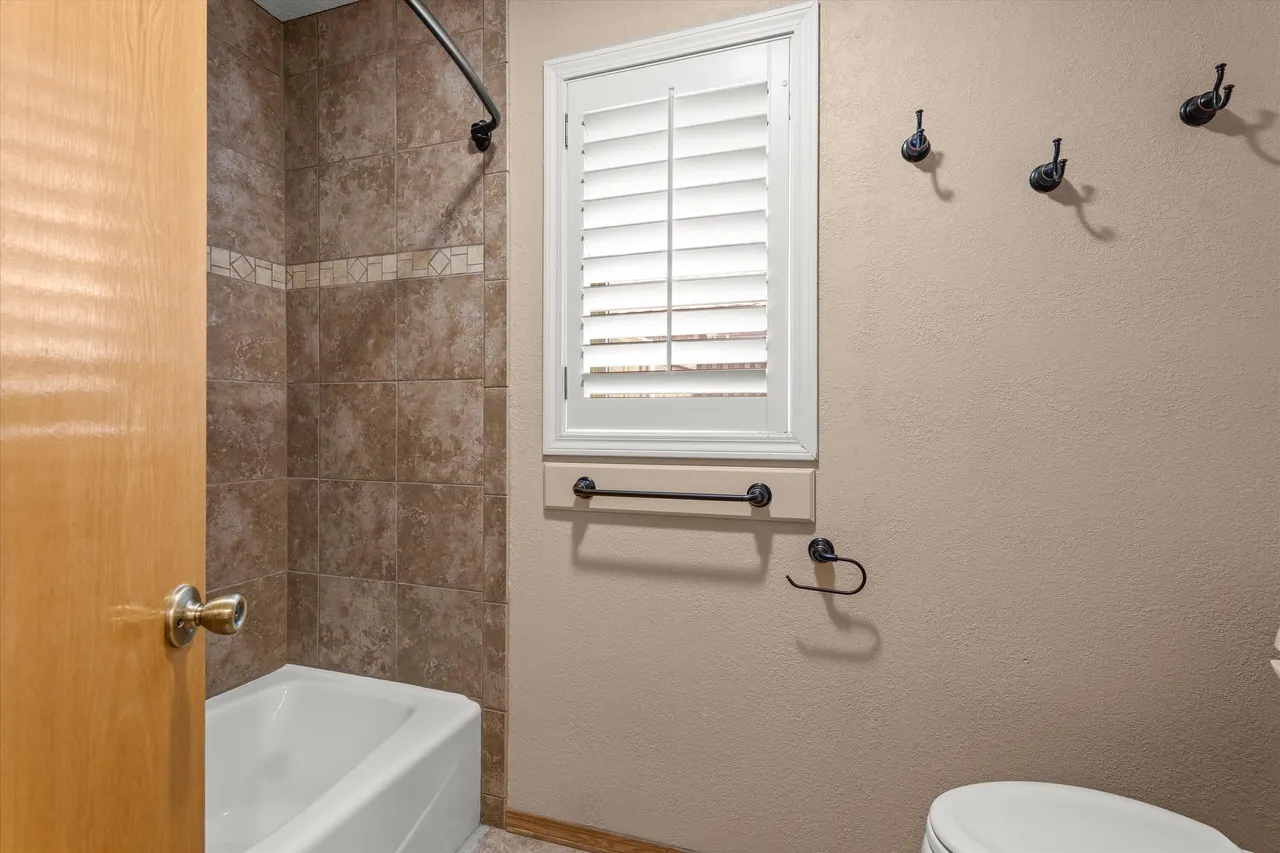 Photo 28 — 8605 Richmond Avenue, Lubbock, TX 79424