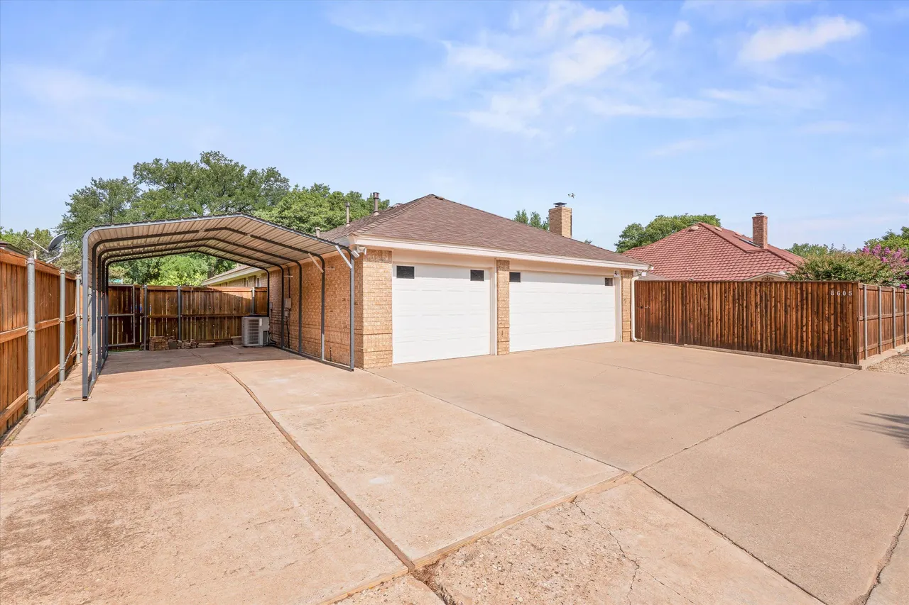 Photo 37 — 8605 Richmond Avenue, Lubbock, TX 79424