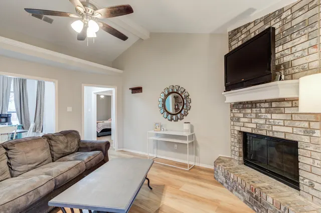 Photo 8 — 2108 93rd Place, Lubbock, TX 79423