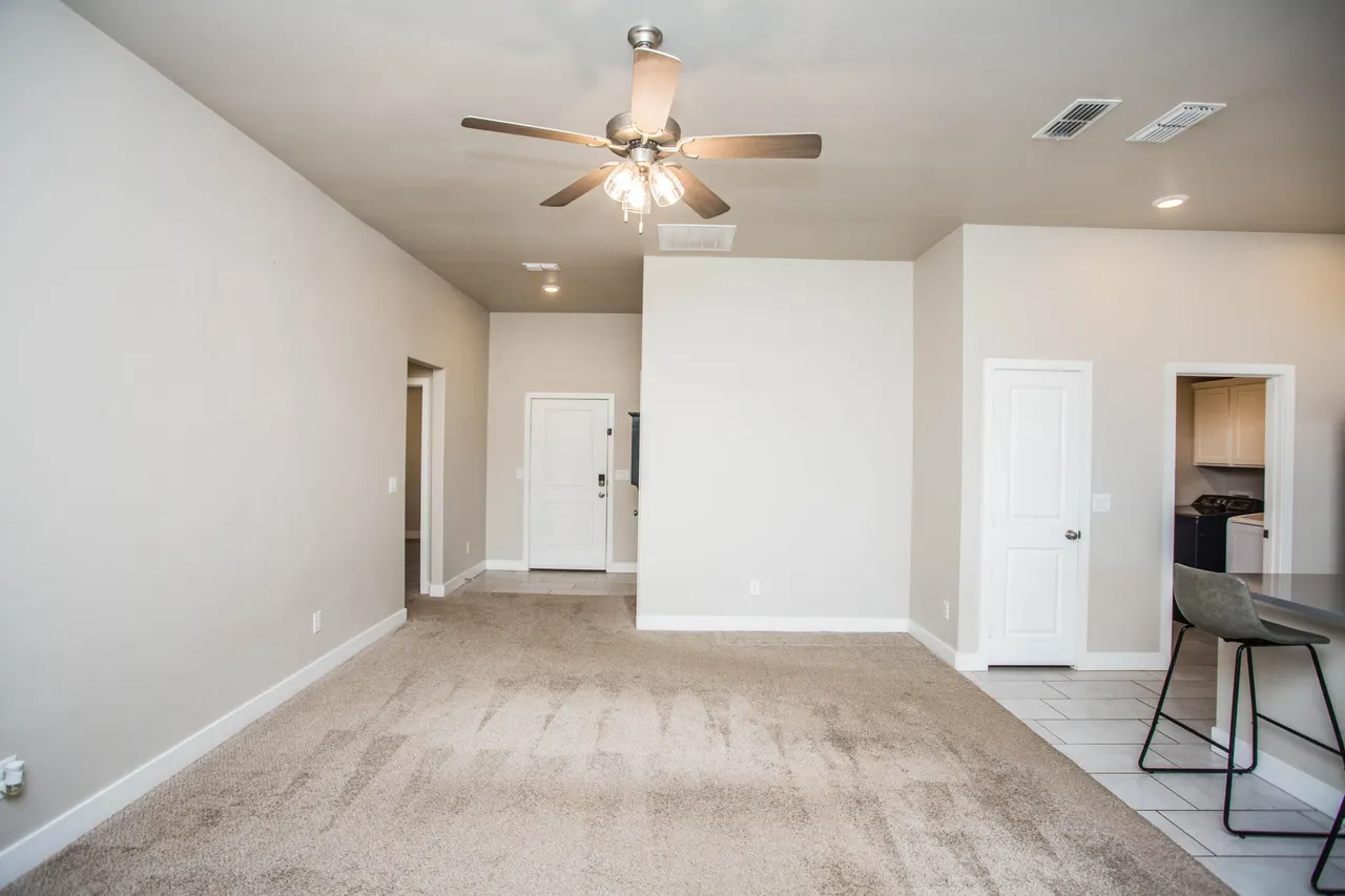 Photo 5 — 13819 Avenue S, Lubbock, TX 79423