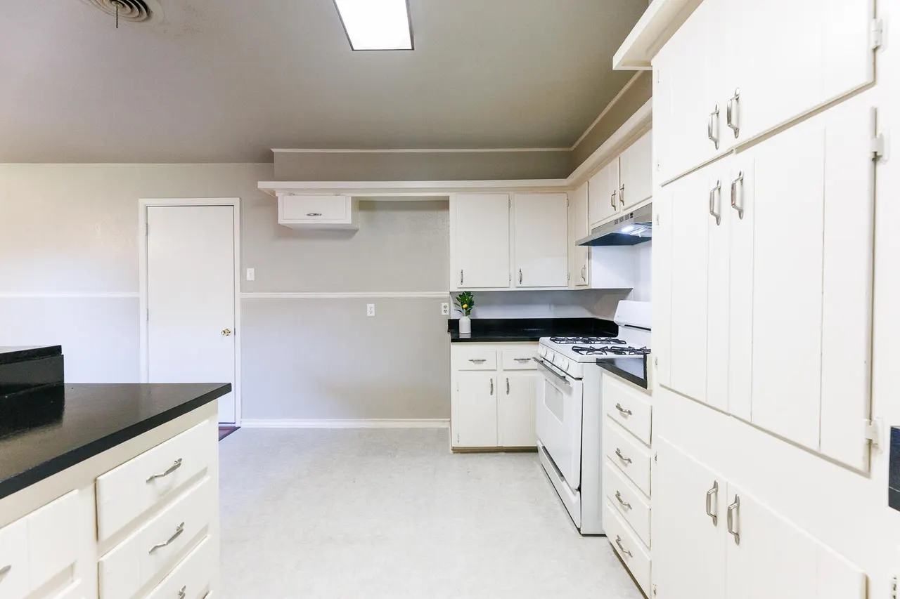 Photo 30 — 2508 61st Street, Lubbock, TX 79413