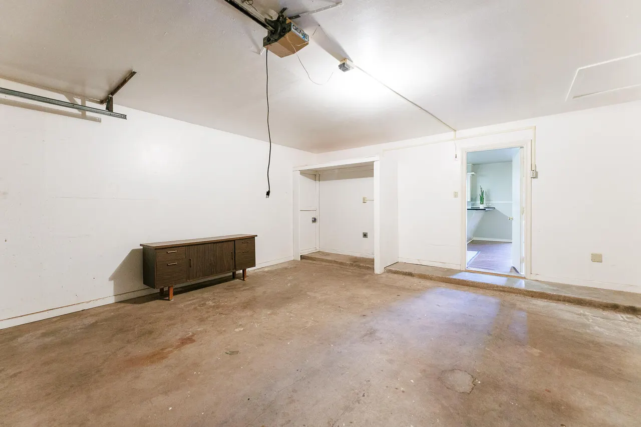Photo 32 — 2508 61st Street, Lubbock, TX 79413