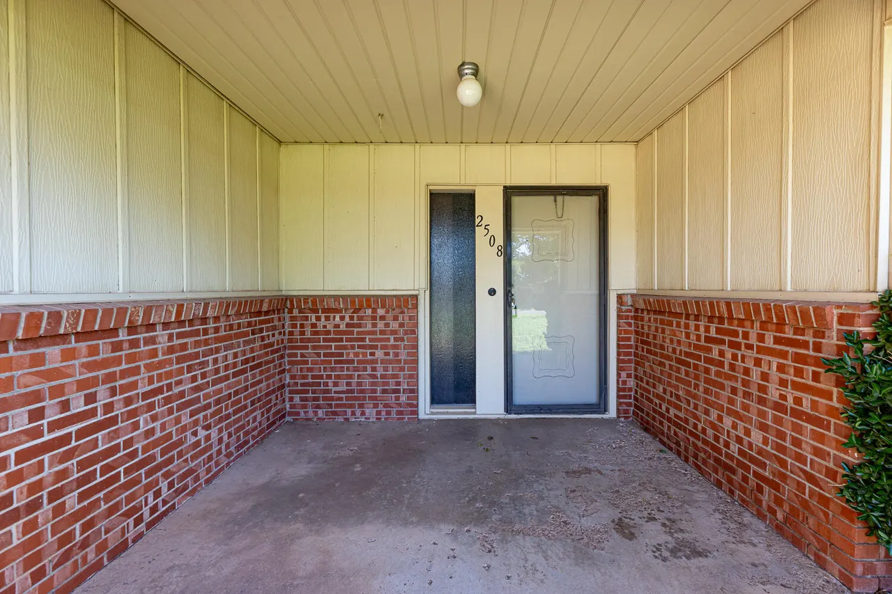Photo 5 — 2508 61st Street, Lubbock, TX 79413