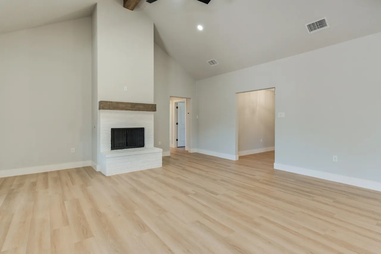 Photo 10 — 2915 135th Street, Lubbock, TX 79423