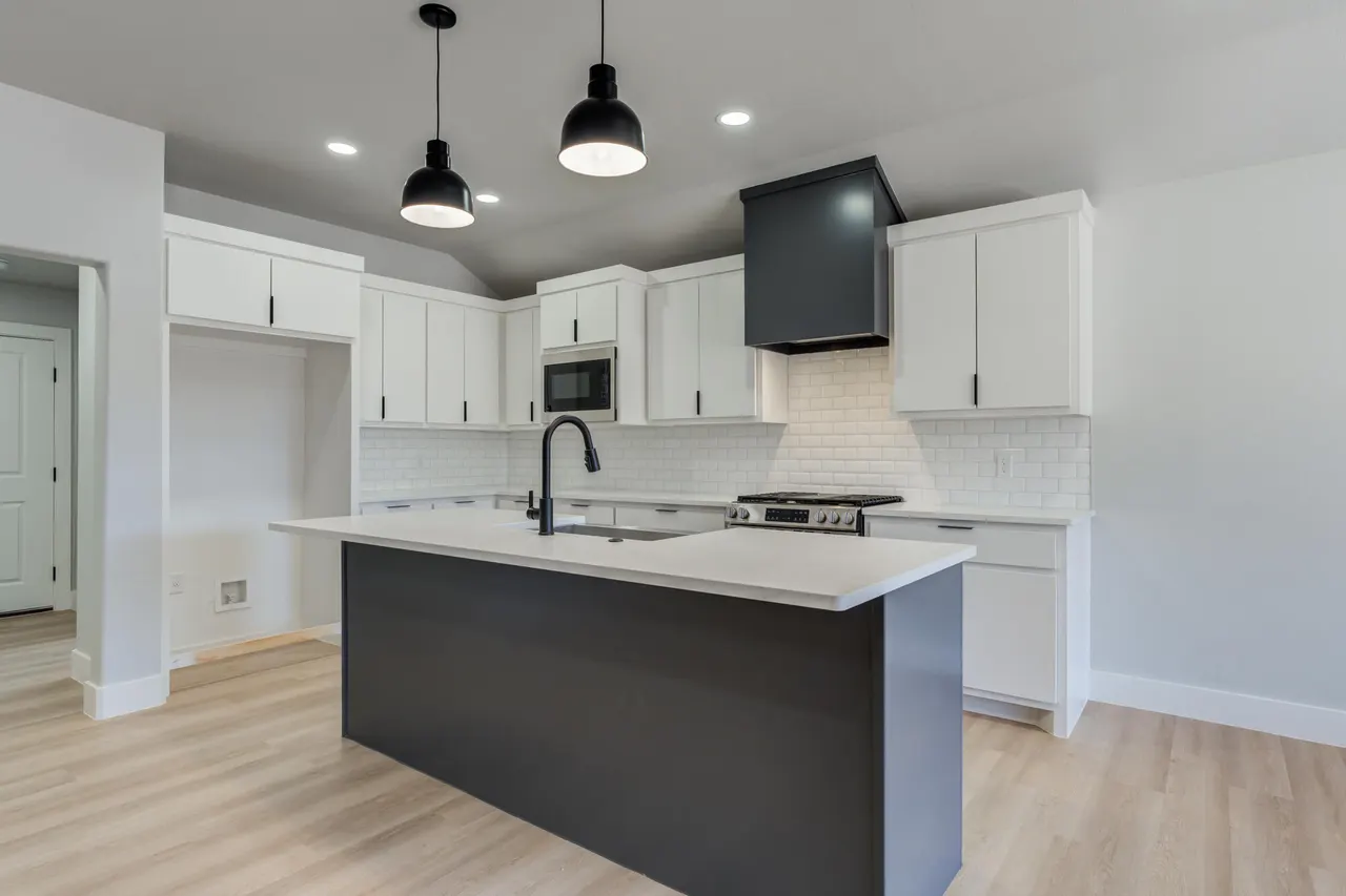 Photo 14 — 2915 135th Street, Lubbock, TX 79423